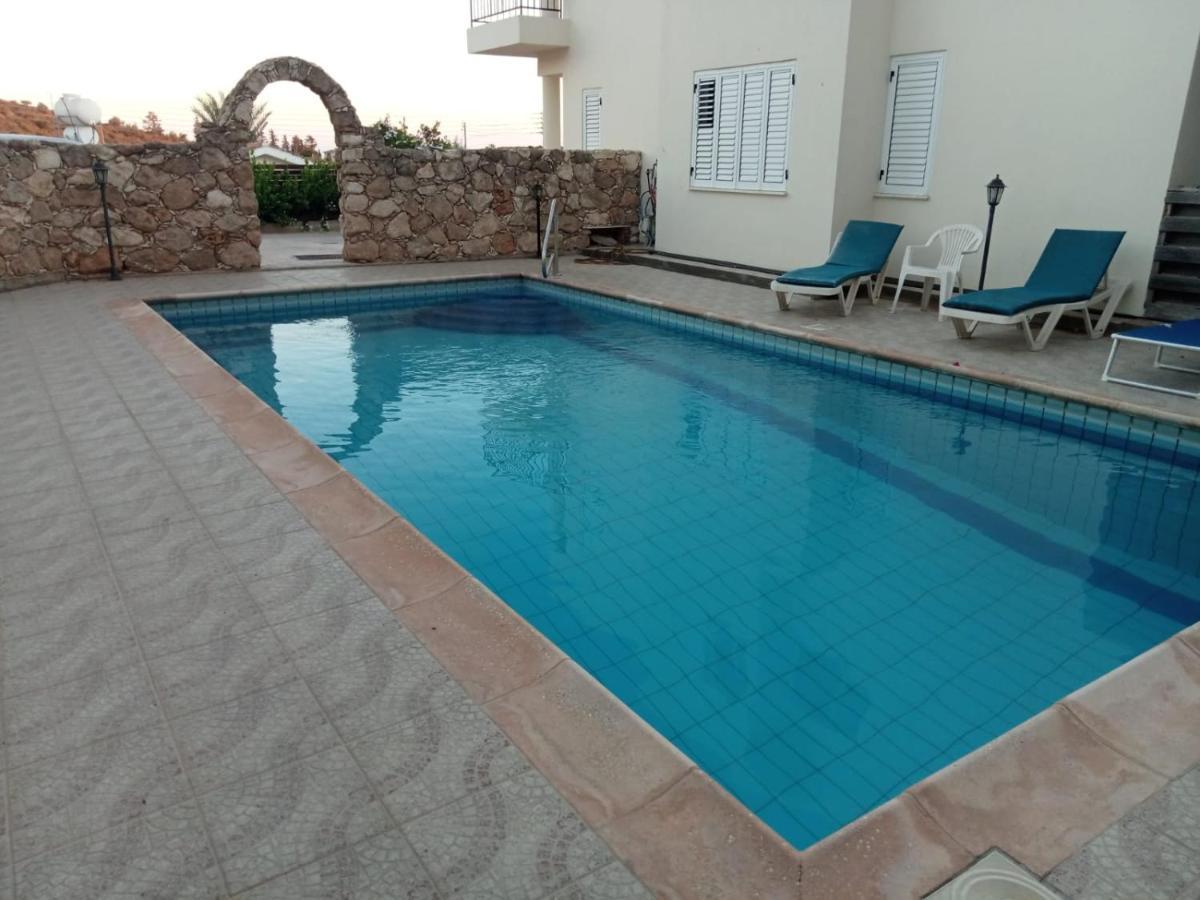 No3,23 Neilmmantos St Peyia Villa Exterior photo